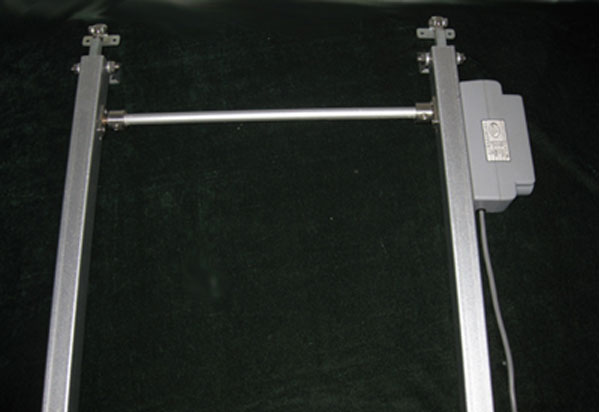 双齿联杆式开窗机