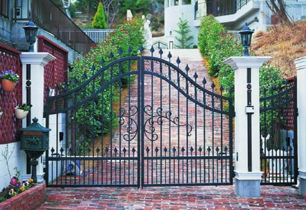 小兵室外液压平开门